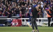 El abrazo de Flick a Raphinha explica por qué el Barça aspira al triplete