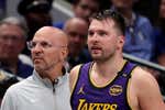 El sinsentido que son los Dallas Mavericks tras regalar a Luka Doncic y no jugar los playoffs de la NBA resumido en una frase: «Ha sido una temporada increíble»