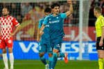 El Betis pone rumbo a la Champions League con una goleada que siembra el pánico en Girona