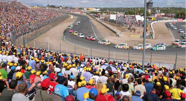 El circuito del Jarama lleva en un callejón sin salida desde la época de Franco: «O se reforma completamente o tendrá que cerrar…»