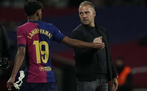 Lamine se quitó la venda al ser sustituido ante el Mallorca.  EFE