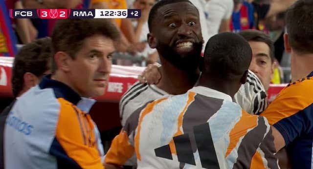 Antonio Rüdiger paga caro su pérdida de papeles con De Burgos Bengoetxea en la final de Copa: seis partidos de sanción