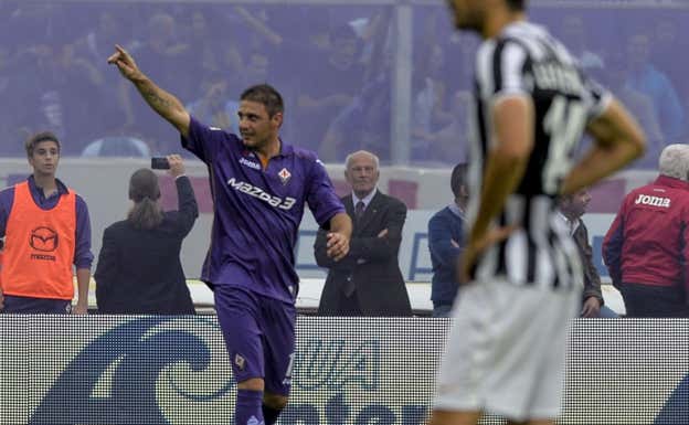Joaquín celebra su gol a la Juventus con la Fiorentina. ABC