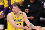 Termina la primera aventura del tándem Luka Doncic - Lebron James: Gobert es demasiado 'lobo' para los Lakers