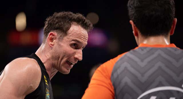 Marcelinho Huertas habla como nunca en 25 años de carrera para desahogarse sobre el ‘nuevo’ baloncesto: “Hay menos talento y espectáculo porque no se permite”