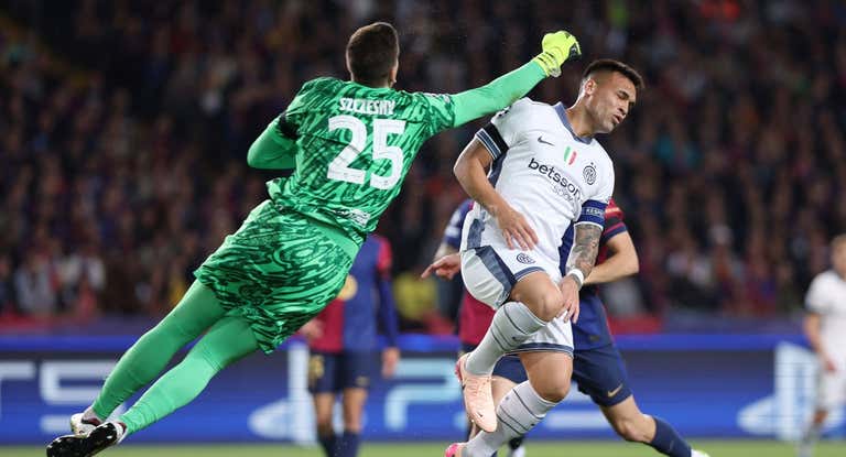 Szczesny en el partido contra el Inter.