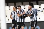 LaLiga Hipertensión se supera a sí misma: el Cartagena se impone al Racing tras seis meses sin ganar y deja al Elche rozando la gloria