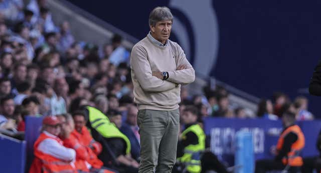 Pellegrini paga facturitas: “Se acaba el debate de si pueden jugar Isco y Lo Celso juntos”