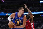 Los Nuggets destrozan a los Clippers en el séptimo partido... y habrá 'juego de tronos' entre Jokic y Shai