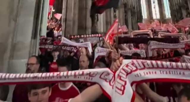El 1. FC Nüremberg ha celebrado una misa especial en honor a sus 125 años de historia.