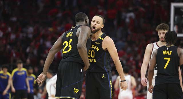 Stephen Curry y un inesperado bahameño meten a los Warriors en la siguiente ronda de playoffs y mandan un aviso a la NBA: «Significa el mundo»