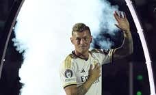 Toni Kroos anuncia que volverá a jugar con el Real Madrid... como Leyenda: «Bernabéu, nos veremos otra vez»