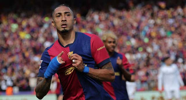 Los 15 minutos de locura que explican la grandeza del Barça de Flick… con una indirecta de Raphinha a los conspiranoicos
