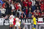 El día en el que el Sevilla acarició una permanencia desde la grada... y Las Palmas rozó el infierno