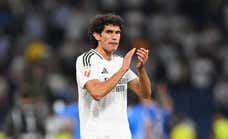 Vallejo vuelve a sentirse futbolista 232 días después... y da la sorpresa con una asistencia