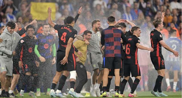 El Barça de Flick cierra la primera temporada con tres títulos y una promesa: «El año que viene iremos a por más»