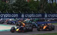 Max Verstappen no se baja del Mundial y a Fernando Alonso lo tortura su equipo; gran octavo de Carlos Sainz