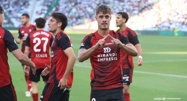 El Mirandés revienta el ascenso directo y depende de sí mismo para subir a Primera a dos jornadas del final