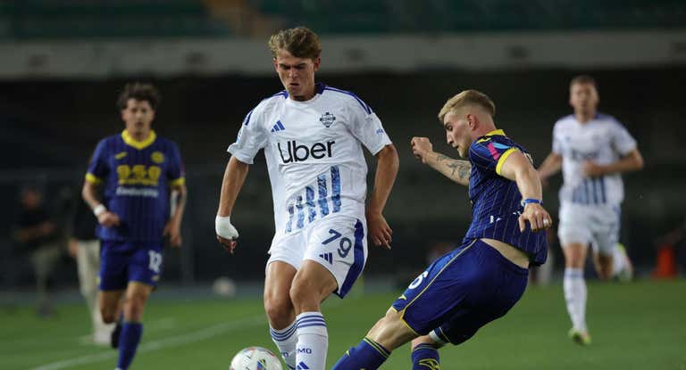 Nico Paz, durante un partido del Como.