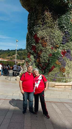 Lola y Antonio, en un desplazamiento para ver al Rayo.