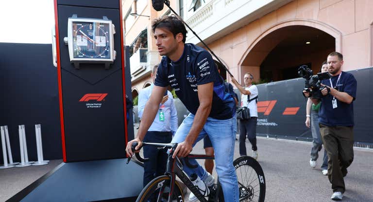 Carlos Sainz en Mónaco.