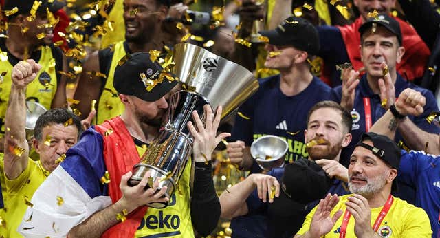 El Fenerbahce de Jasikevicius conquista la Euroliga ante el Mónaco