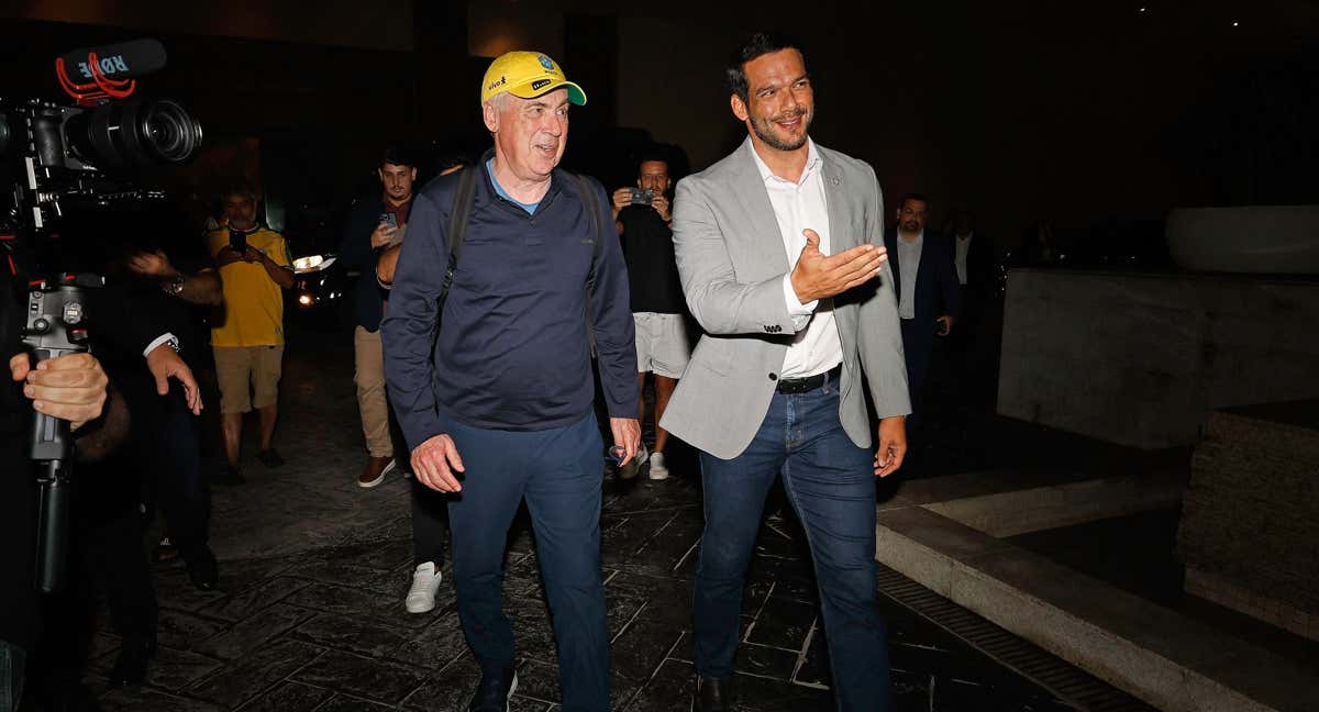 Carlo Ancelotti, junto a Samir Xaud, nuevo presidente de la CBF. /AFP